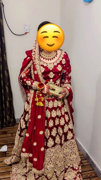 Bridal dreeses barat or walima