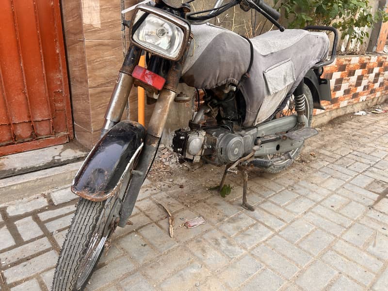 UNIQUE 70 1
