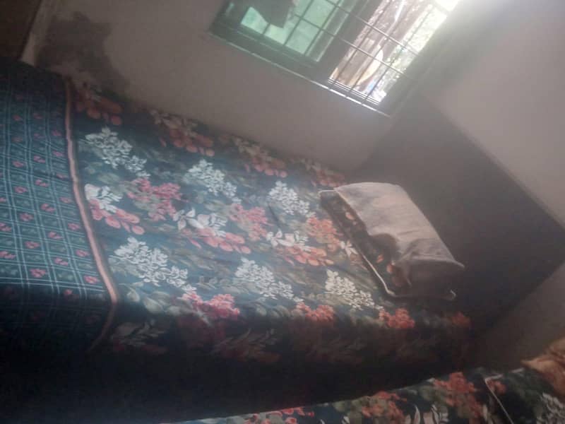 single bed 3