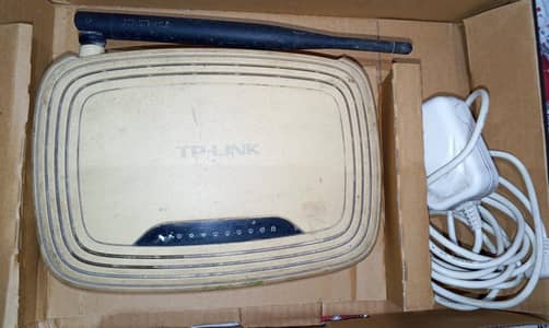 TP-Link Router with 30 meters cable wire