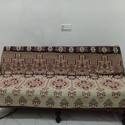 sofacum bed+ 4 floor cushions