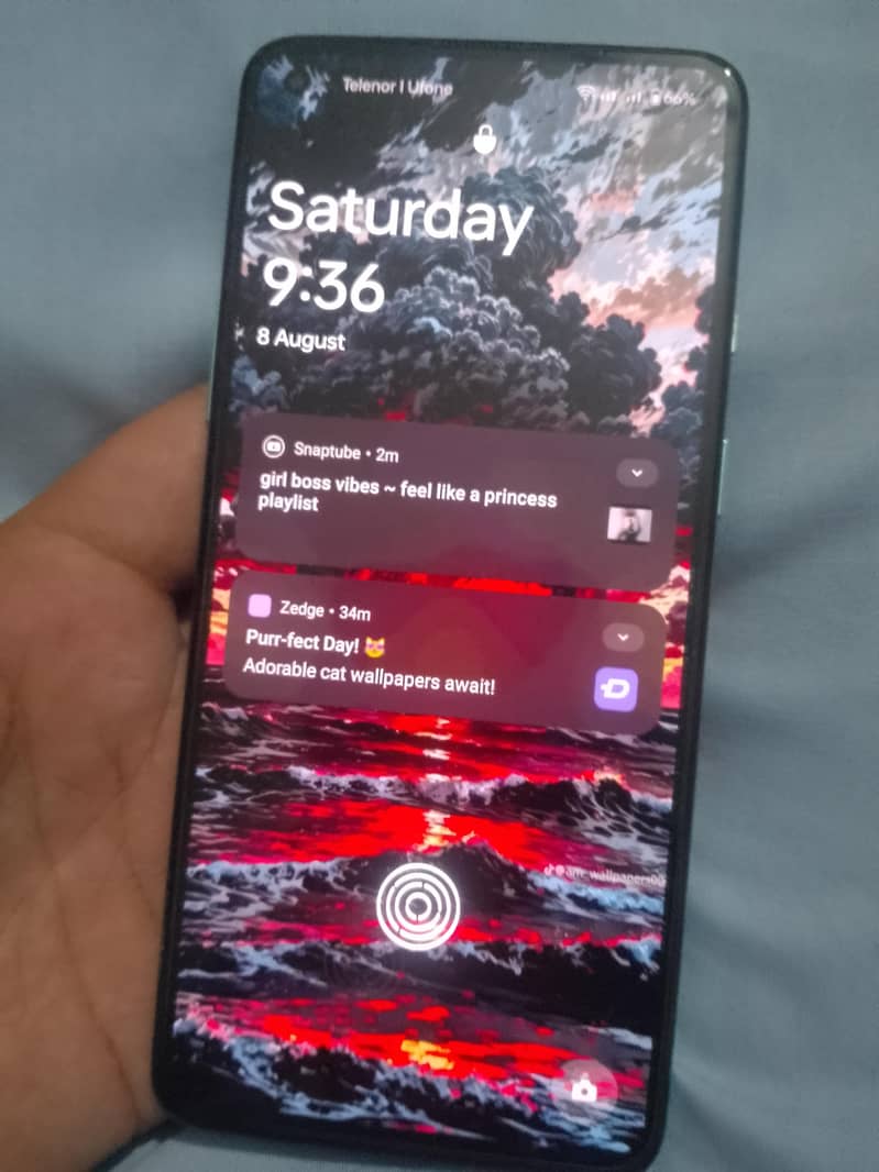 One Plus 8t 4
