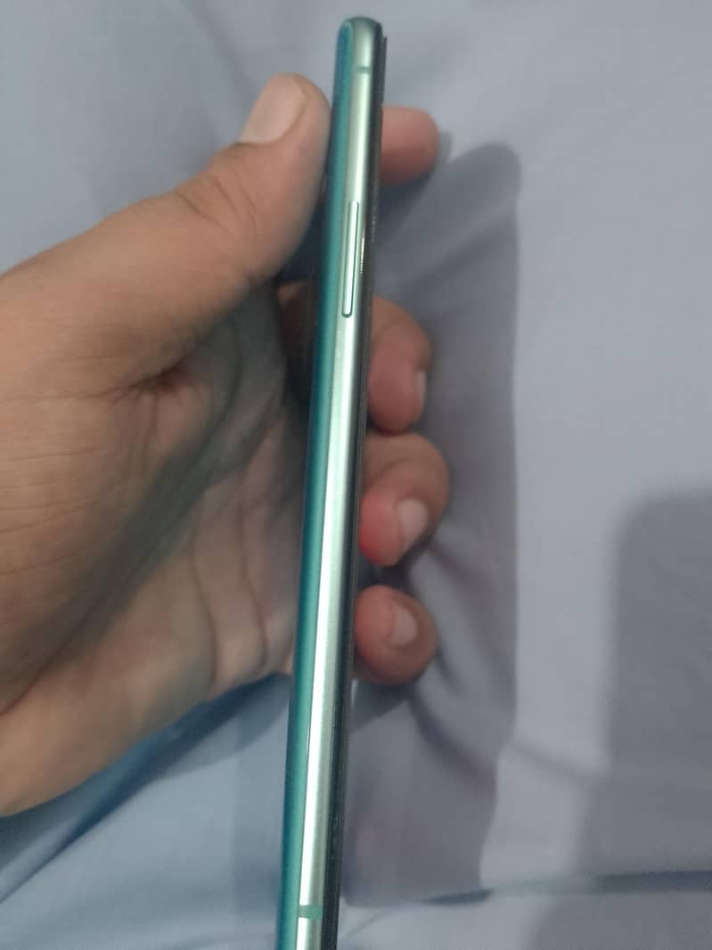 One Plus 8t 6