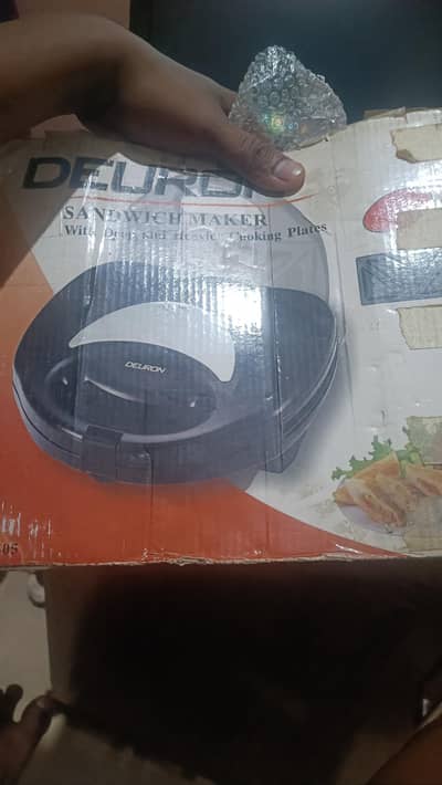 Deuron  Sandwich maker