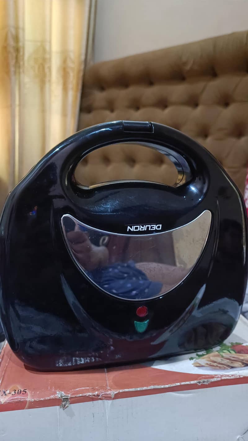Deuron  Sandwich maker 2