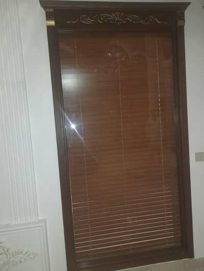 wooden bilnds