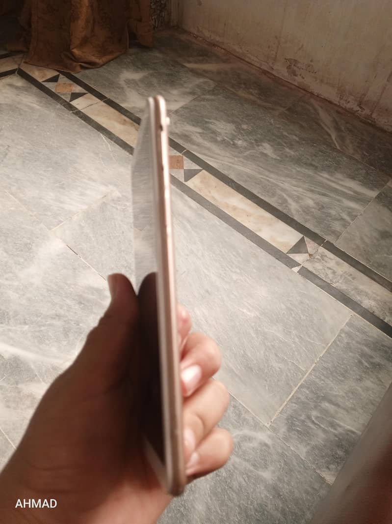 OPPO A83 2