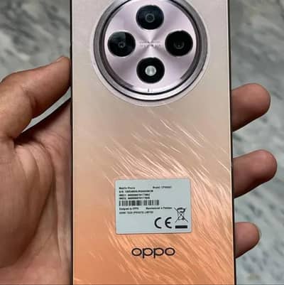 OPPO Reno12 F