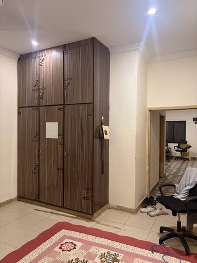Room for rent near UMT.
