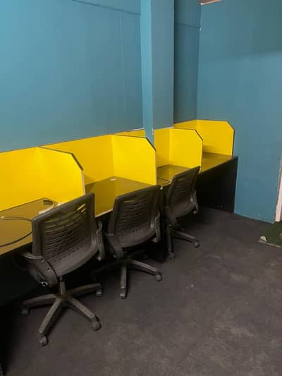 Model Town Link Road location hot available for rent full furnish