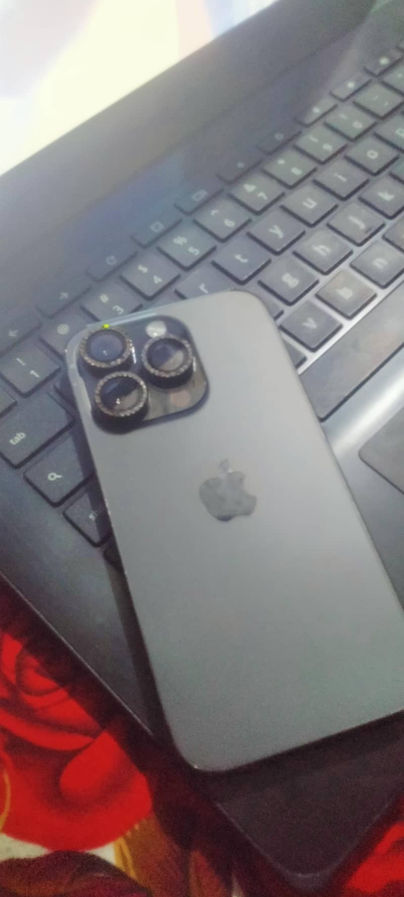 IPHONE 14 PRO 1