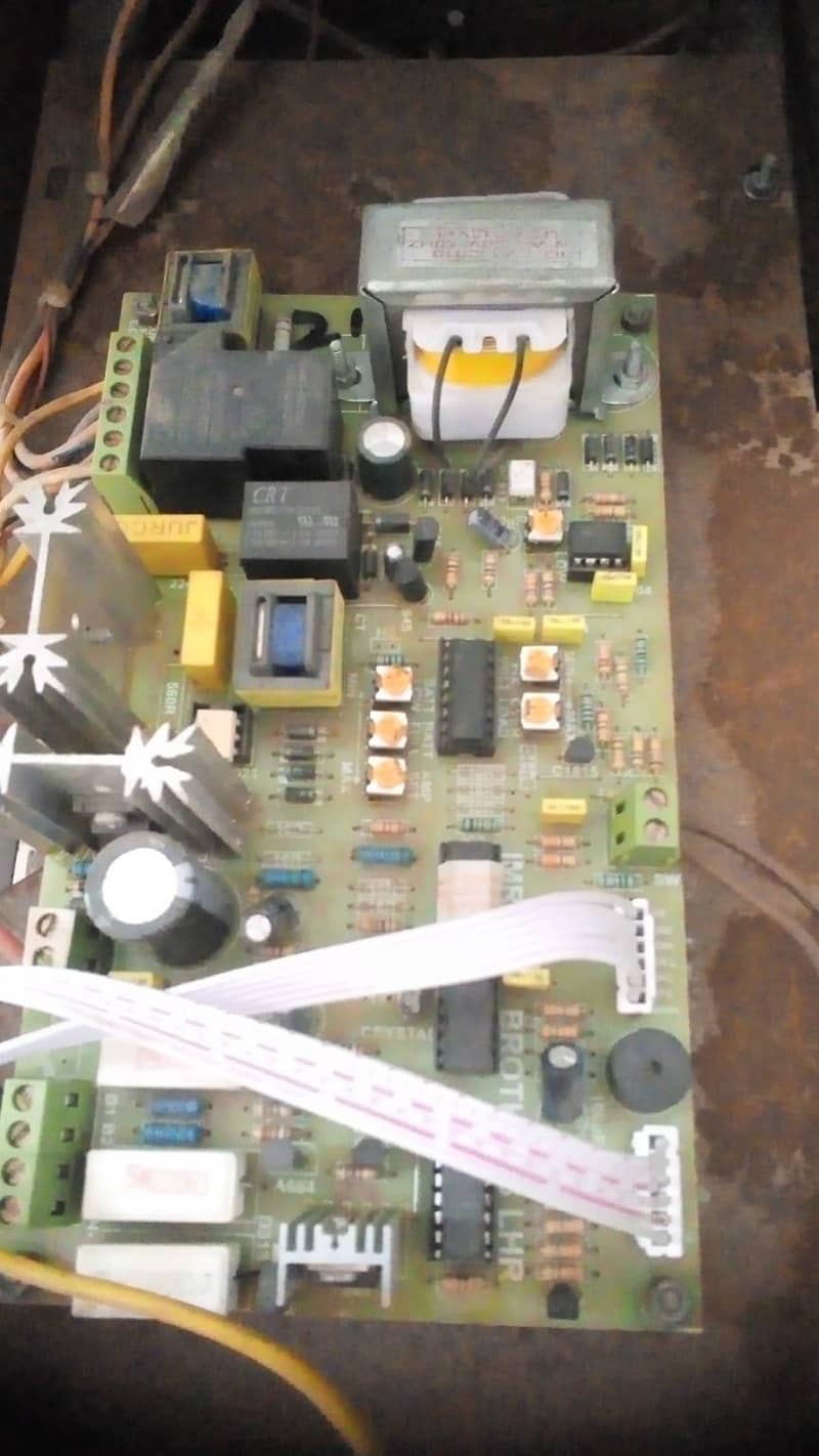 UPS 1200w 2