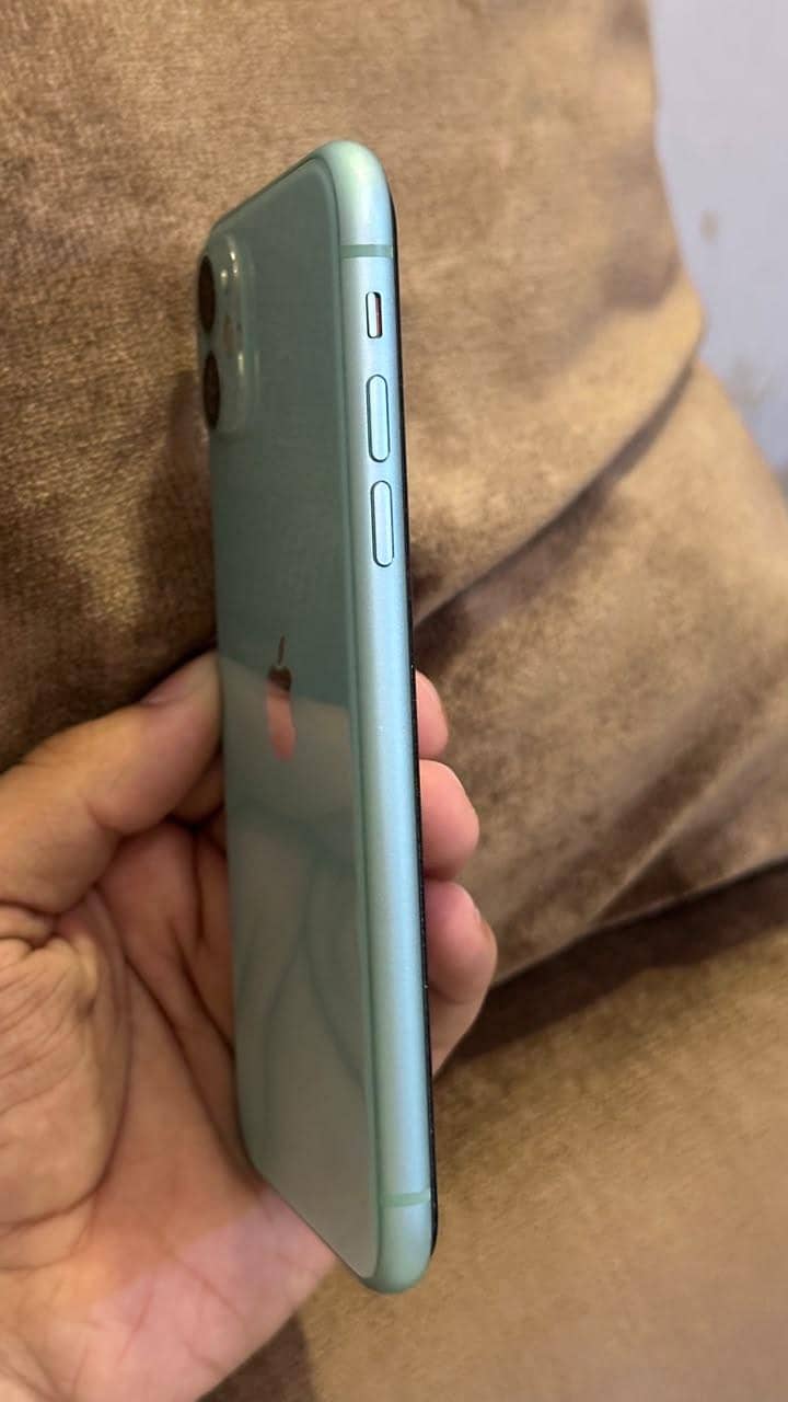 Apple iPhone 11 1
