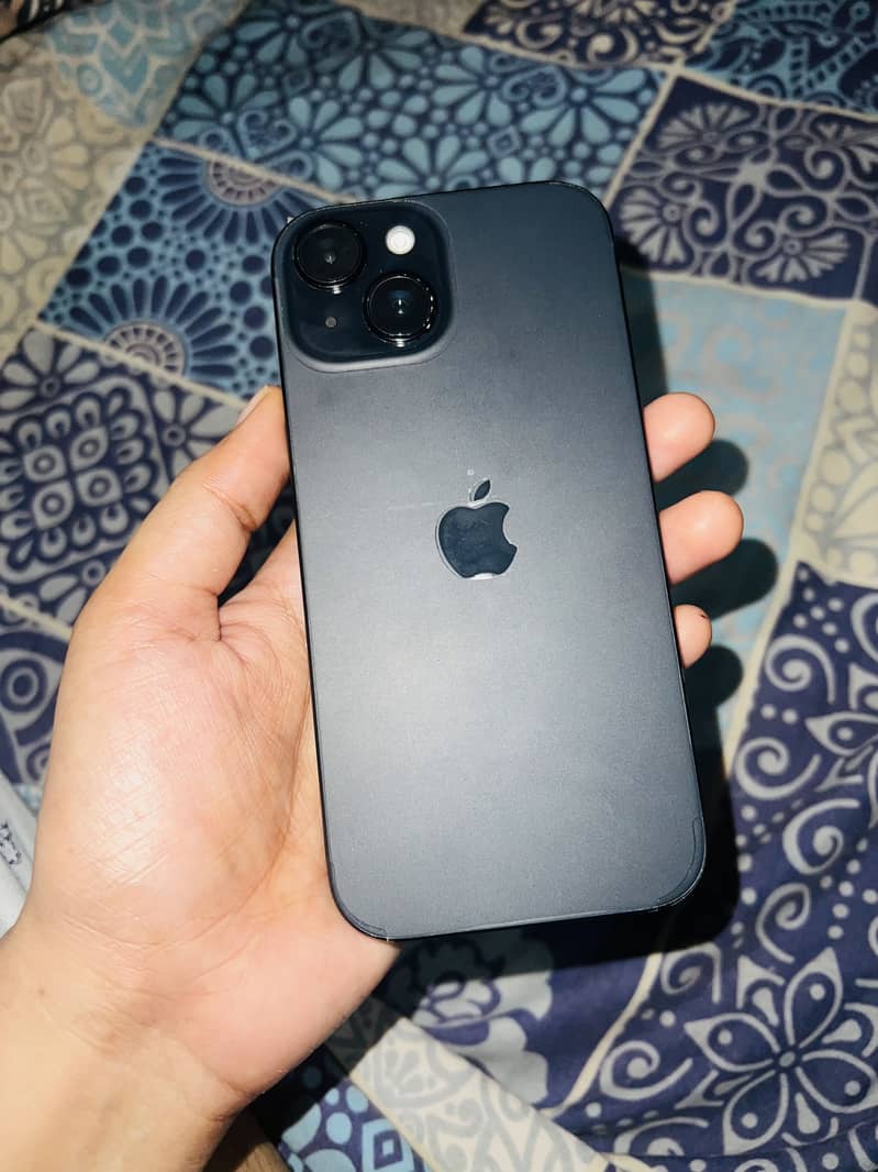 Iphone 15 2