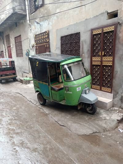 Auto rikshaw model 2018