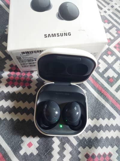 Samsung Galaxy buds 2