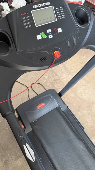 American Fitness TH4000 Treadmill – Almost New, Used Only 3–4 Times