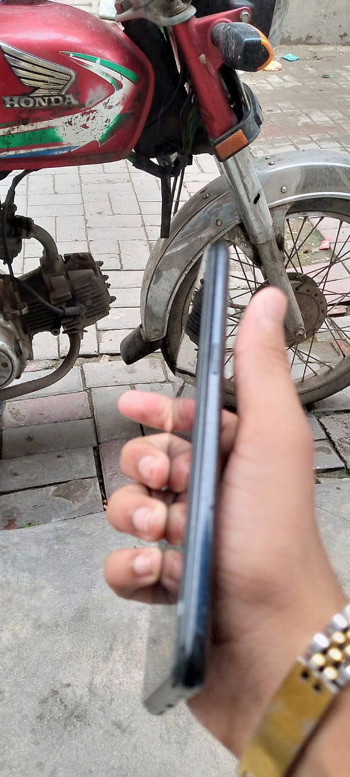 OPPO A5 1