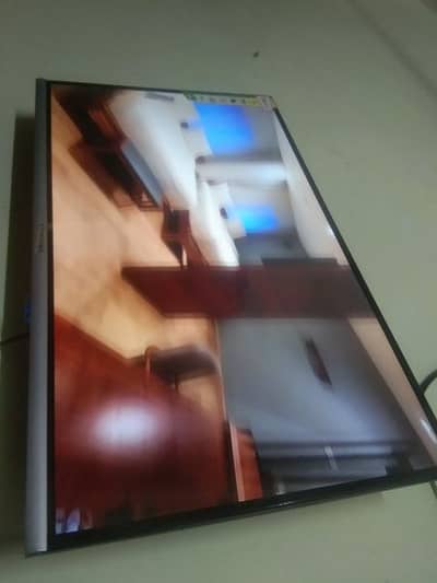 samsung 32" andriod led 4k hd result new condition good rat