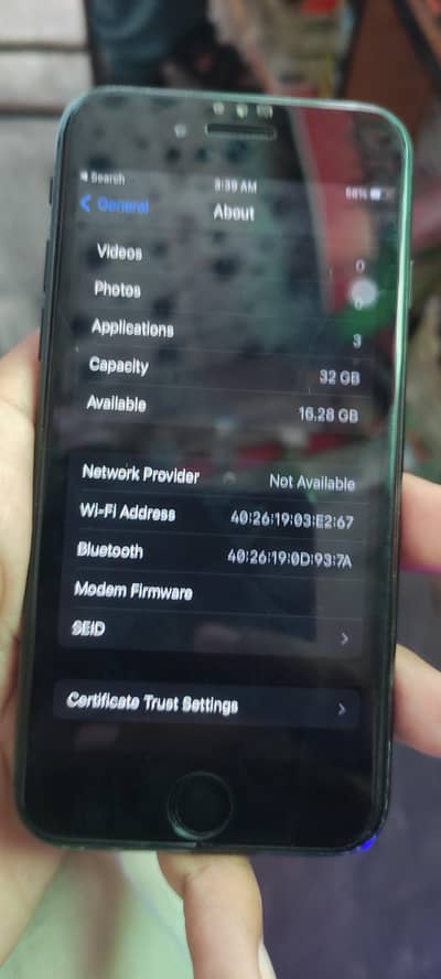 Apple iPhone 7