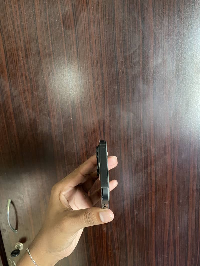 Apple iPhone 14 Pro 3