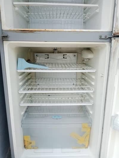 Dawalance fridge/Pel fridge/Haier fridge/Used fridge
