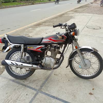 Honda 125 black colour model 2024