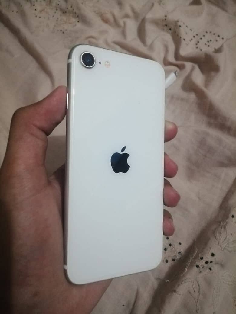 Apple iPhone SE 0
