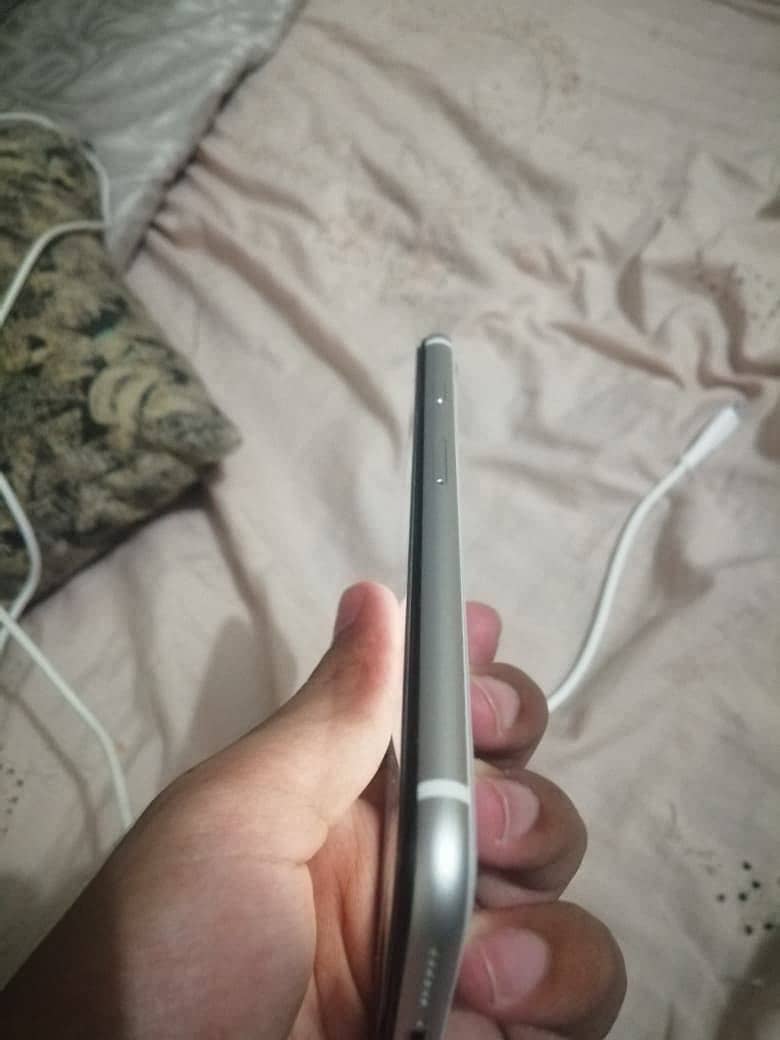 Apple iPhone SE 1