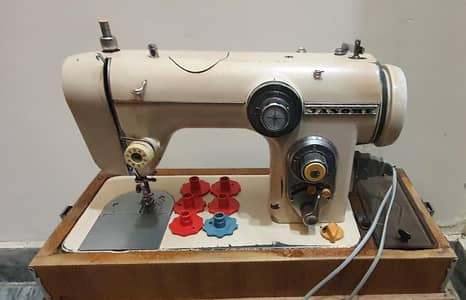 Janome sewing machine Condition 100% Genuine Japani