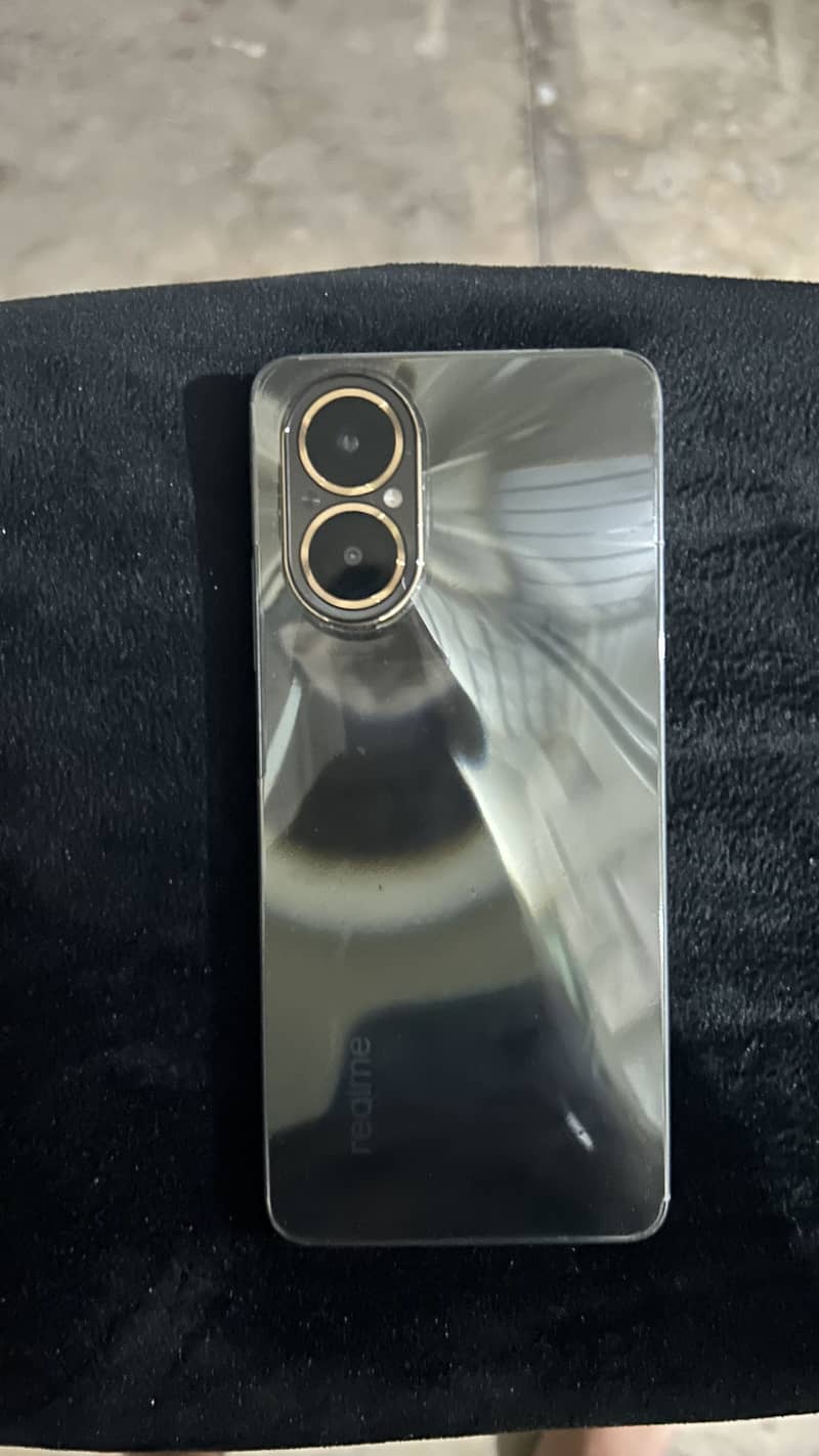 Realme C67 5
