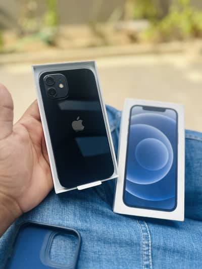 Apple iPhone 12 / full box / 64GB / condition 10 /10