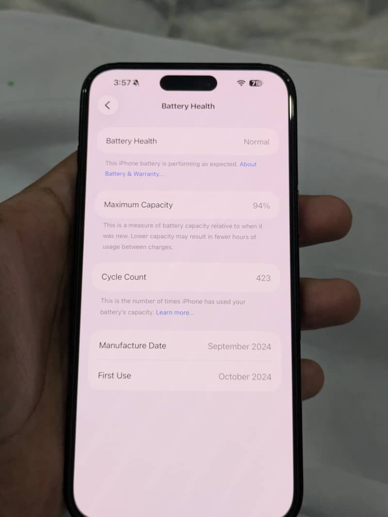 Apple iPhone 16 Plus 2