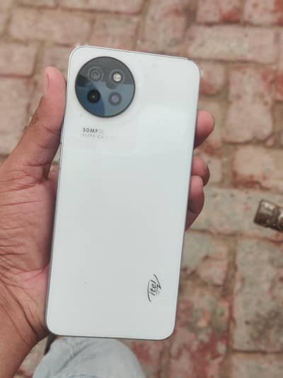 Itel S23 8gb /256gb.   03294242501