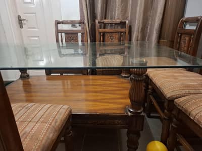 dinning table with 6 chairs for sale