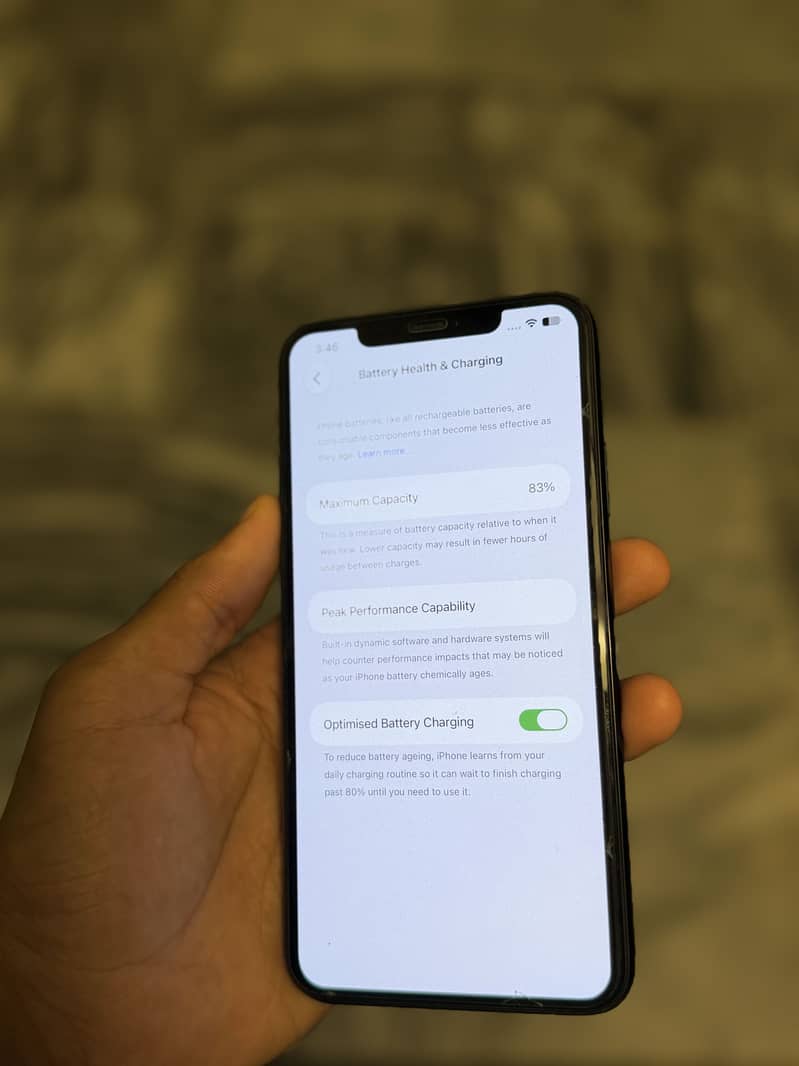iPhone 11 Pro Max 4