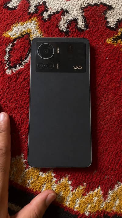 Infinix Note 12 VIP