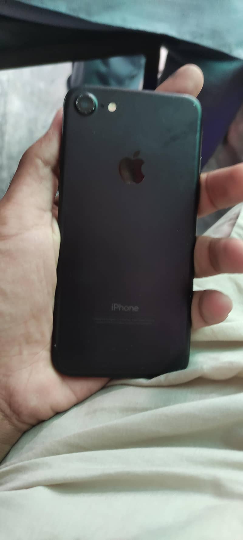 Apple iPhone 7 1