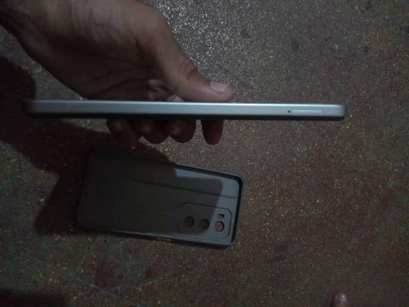 Itel a100 8