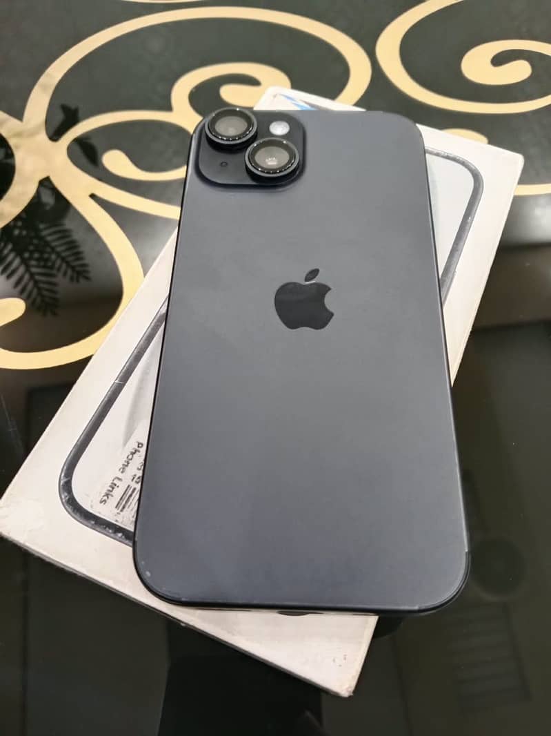 Apple iPhone 15 3