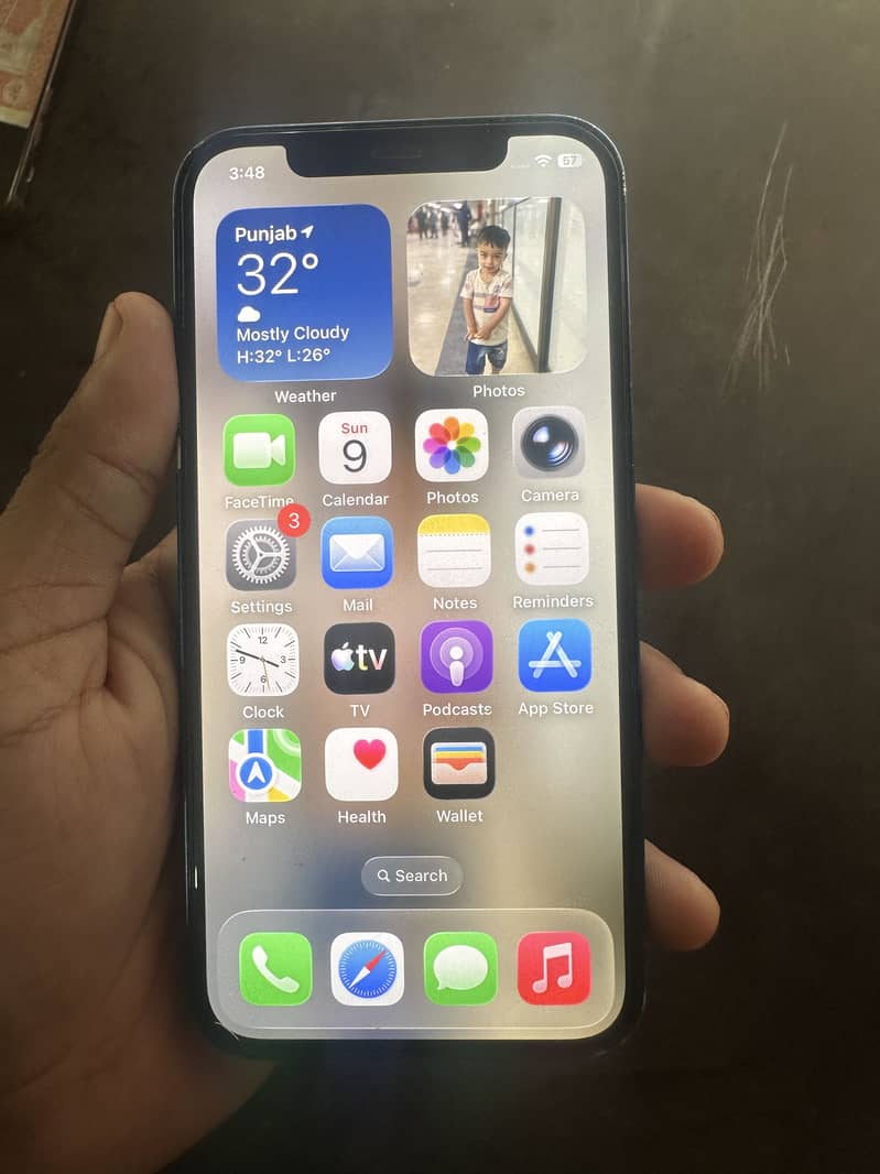 Apple iPhone 12 5