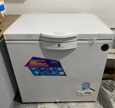 Deep freezer-cooling appliance