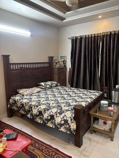 Pure Sheesham / Taaly Wood Bed | King Size Bed