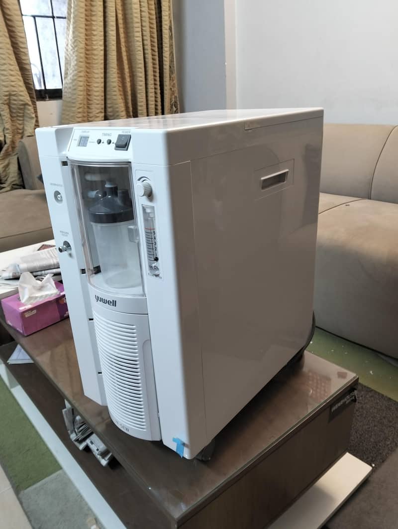 Oxygen Concentrator 1