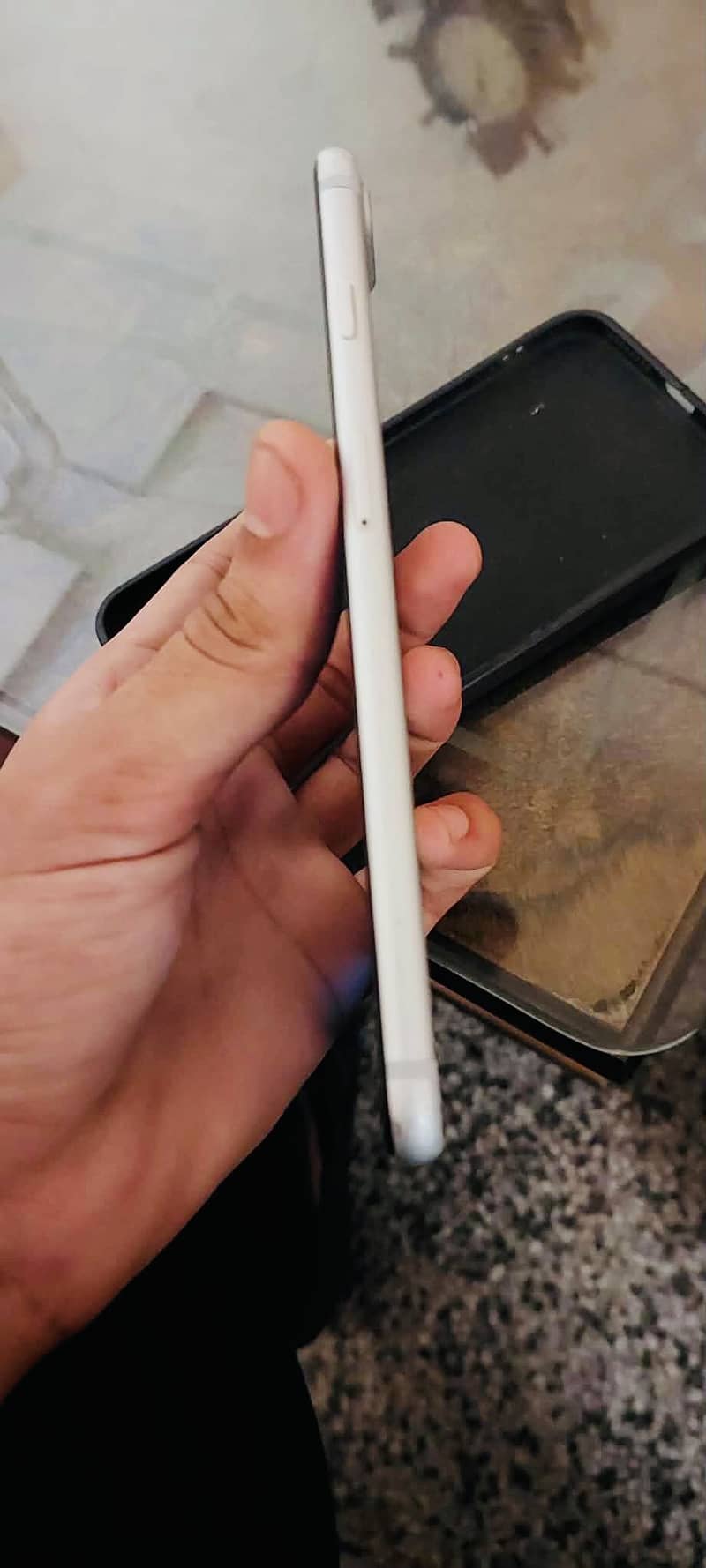 Apple iPhone 7 Plus 1