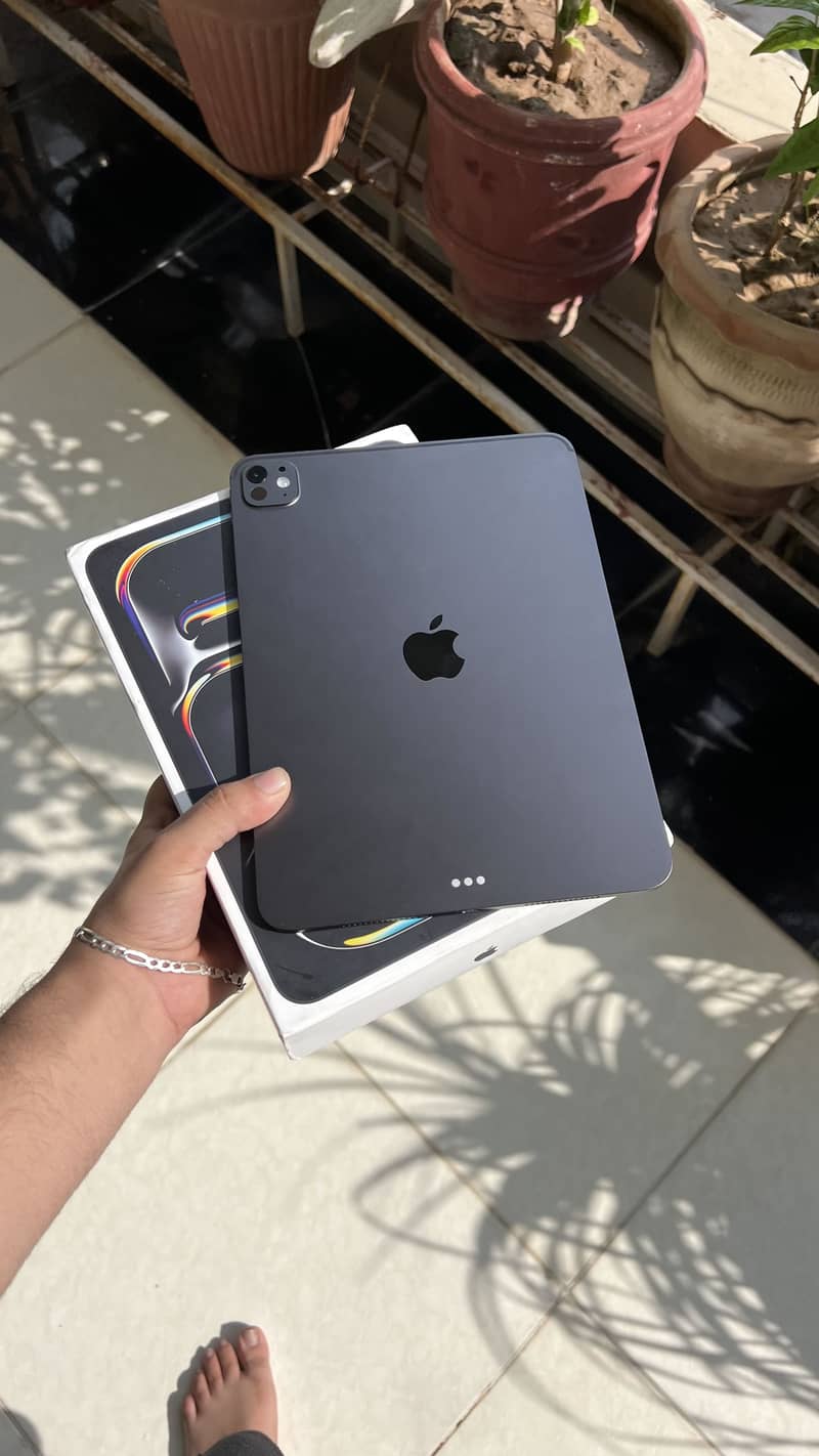 Ipad pro m5 0