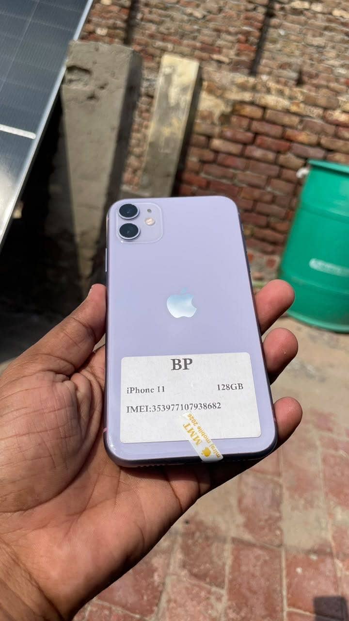 Apple iPhone 11 2