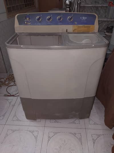 washing machine super asia top load 100%good condition