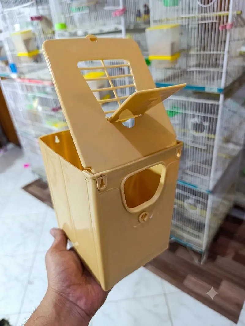 Plastic Breeding Boxes — photo 2
