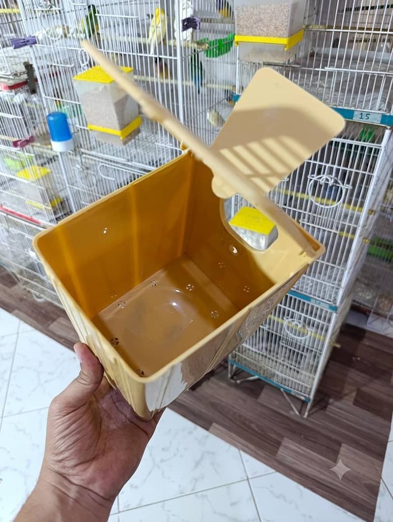 Plastic Breeding Boxes 2